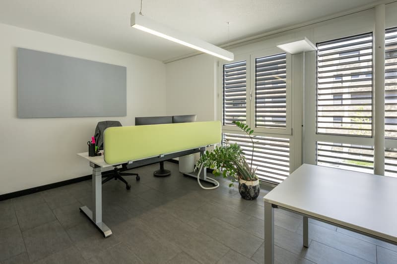 Geräumiges 7-Zimmer-Büro im 2. OG in Visp – ab November 2026 zu vermieten (13)