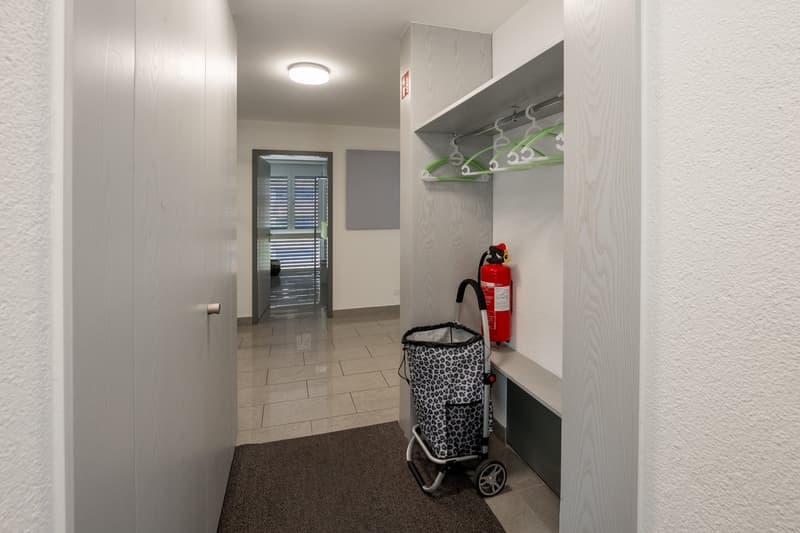 Geräumiges 7-Zimmer-Büro im 2. OG in Visp – ab November 2026 zu vermieten (3)
