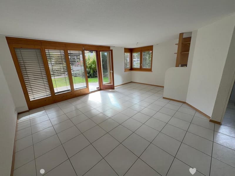 4.5-Zimmer Parterrewohnung an ruhiger Lage in Matten (1)