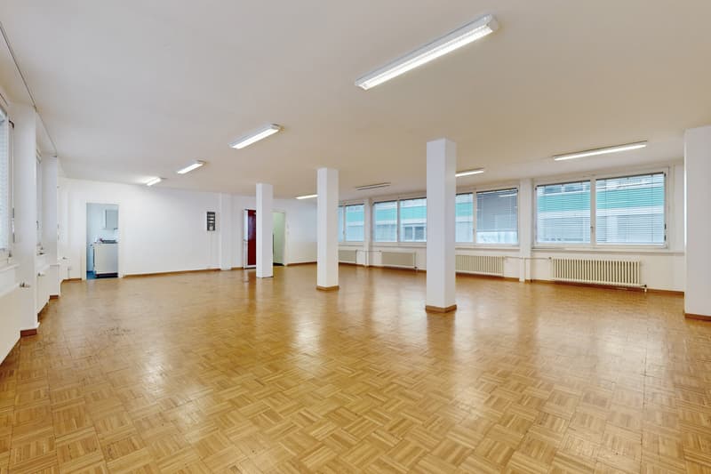 Surface de bureaux dans un quartier dynamique de Genève (3)