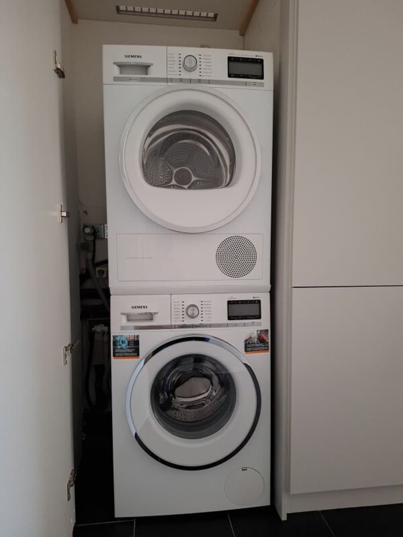Stylish 4.5-room old building apartment in Aarberger Stedtli! (10)