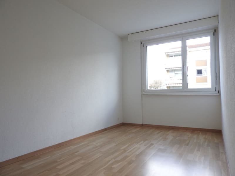 Charmante 3 1/2-Zimmer-Wohnung im Blüemlismatt-Quartier (8)