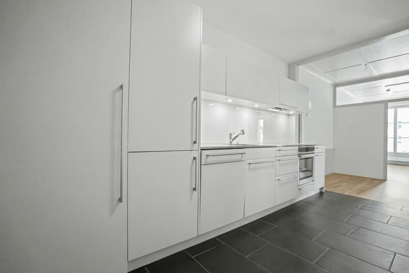 Stilvolle 4.5-Zimmer-Altbauwohnung im Aarberger Stedtli! (5)