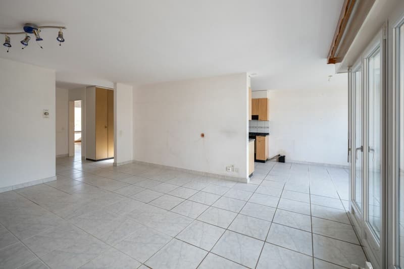 4.5 Zimmer-Wohnung in charmanten Mehrfamilienhaus (8)