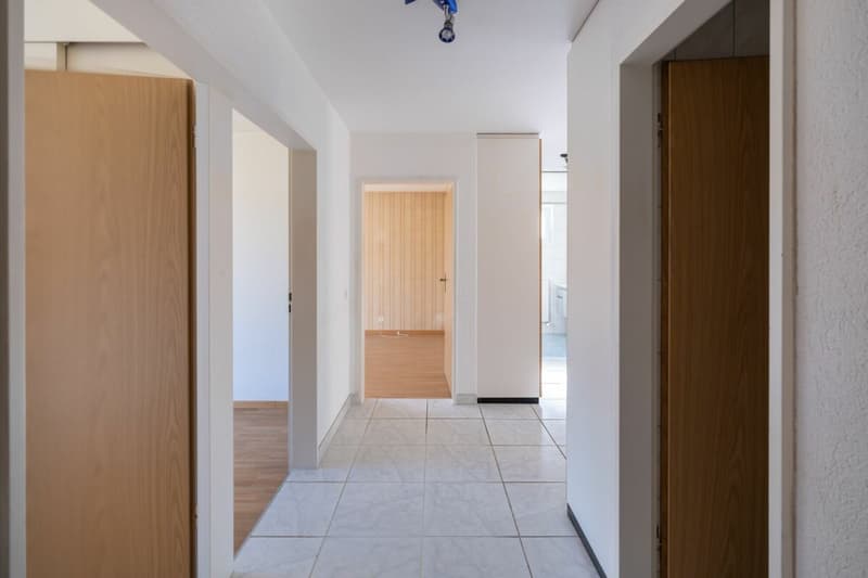 4.5 Zimmer-Wohnung in charmanten Mehrfamilienhaus (3)