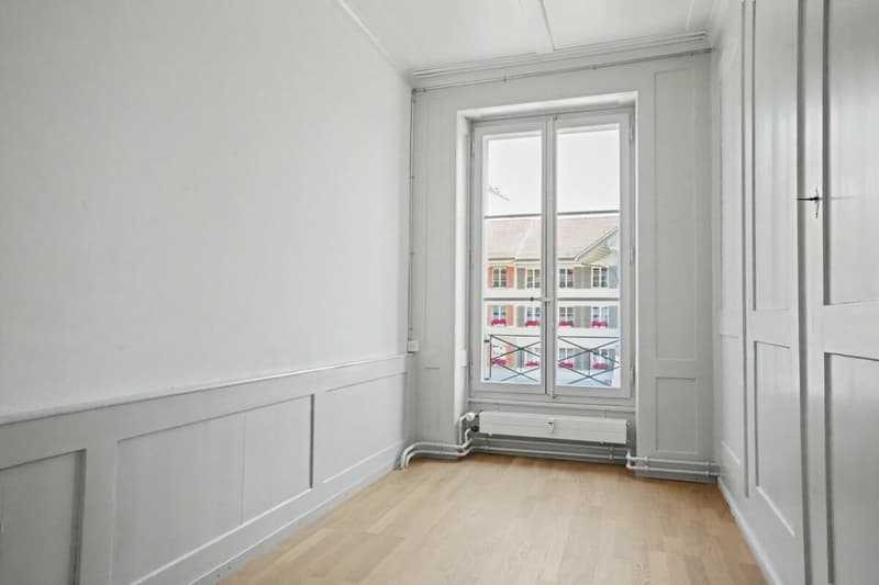 Stilvolle 4.5-Zimmer-Altbauwohnung im Aarberger Stedtli! (9)