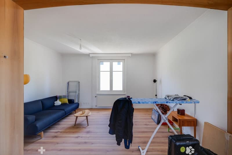Zweifamilienhaus / Generationenhaus mit grosser Mansarde im Lindenquartier (5)