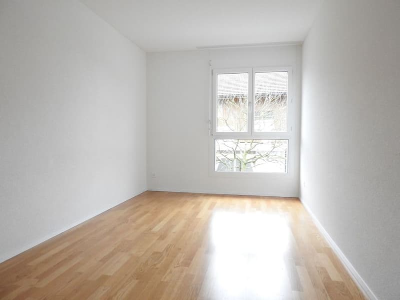 Helle 4.5-Zimmer-Parterrewohnung in familienfreundlichem Quartier (8)
