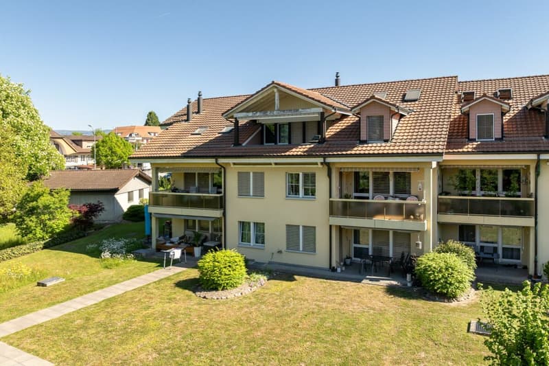5.5-Zimmer-Wohnung in charmanten Mehrfamilienhaus direkt am Lyssbach (2)
