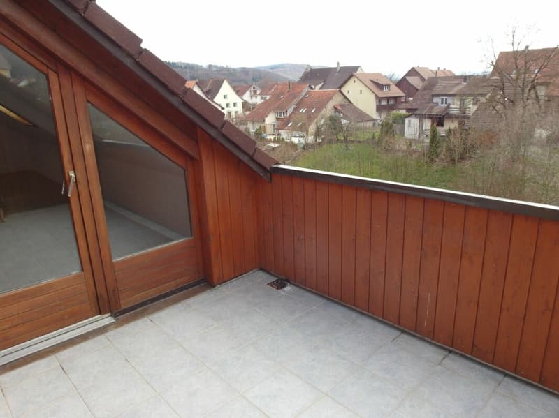 4.5-Zimmer Attika-Liebe mit Cheminée & Weitblick (10)