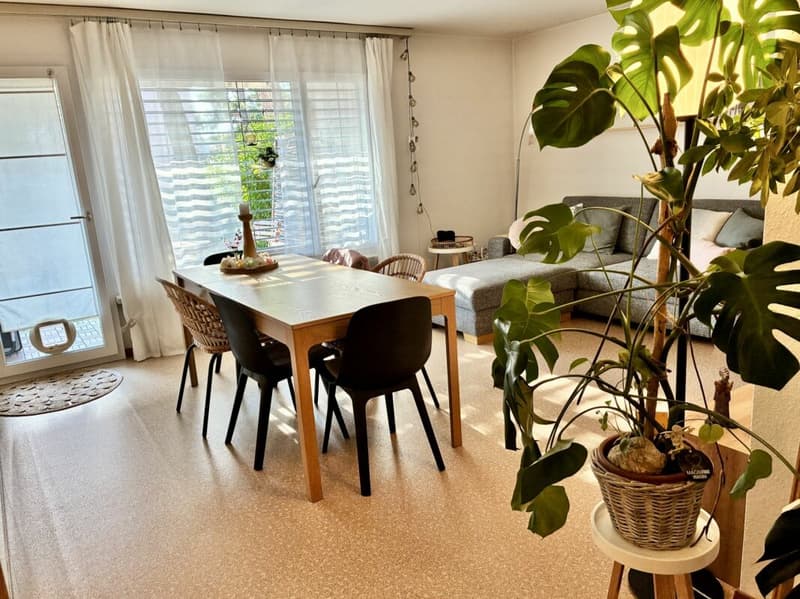 Sonnige 3.5-Zimmer-Wohnung (EG) - Wo der Alltag aufhört und das Wohnglück beginnt! (2)