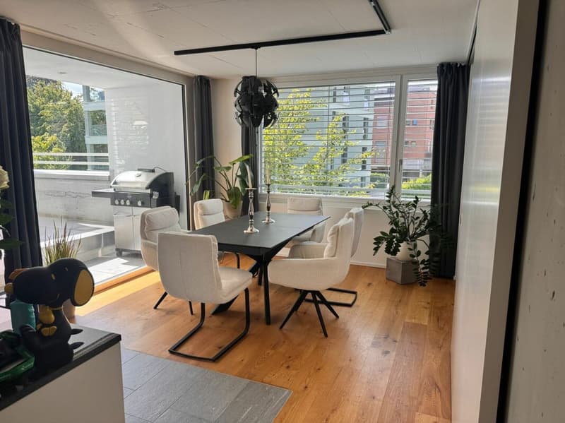 Nicht irgendeine 5.5-Zimmer-Wohnung - Ihre! (5)