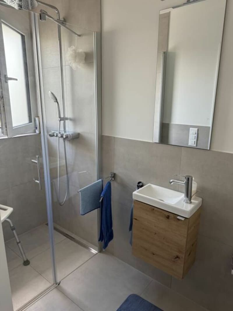 Wohnen mit Weitblick - 3.5-Zimmer-Attika in Gränichen (4)