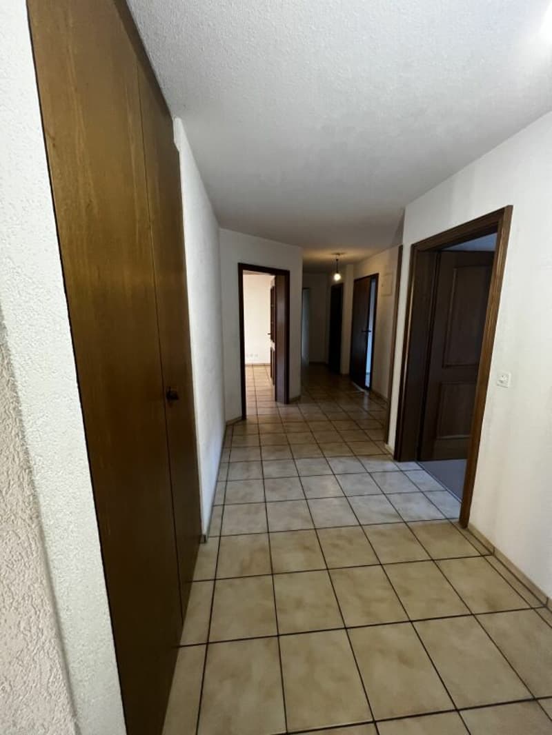 Ein Platz zum Bleiben: 4.5-Zimmer Wohnung mit Herz und Charme (9)
