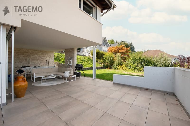 Grosszügiges 5.5-Zimmer-Einfamilienhaus mit Panorama-Terrasse in Strengelbach (12)