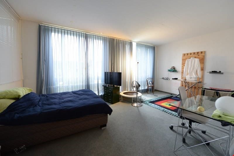 JETZT zu mieten: Wohnen auf 165m2 plus 50m2 Innenhof (4)
