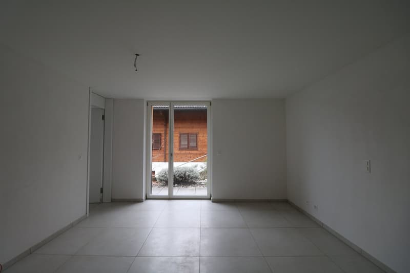 Lichtdurchflutete  3 ½ Zimmerwohnung mit grossem Balkon und traumhafter Seesicht (10)