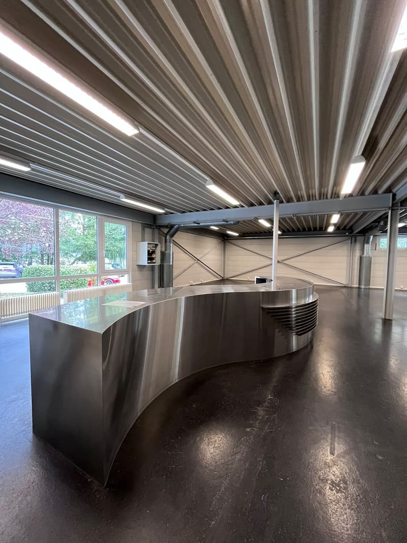 Grosszügiger Gewerberaum in der Industriezone Uetendorf (8)