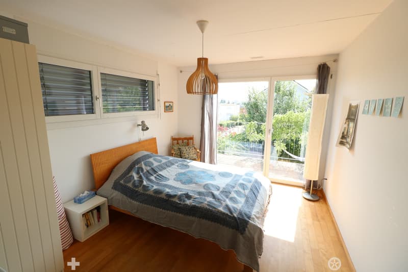 Moderne Architektur trifft auf familienfreundliches Wohnen (7)