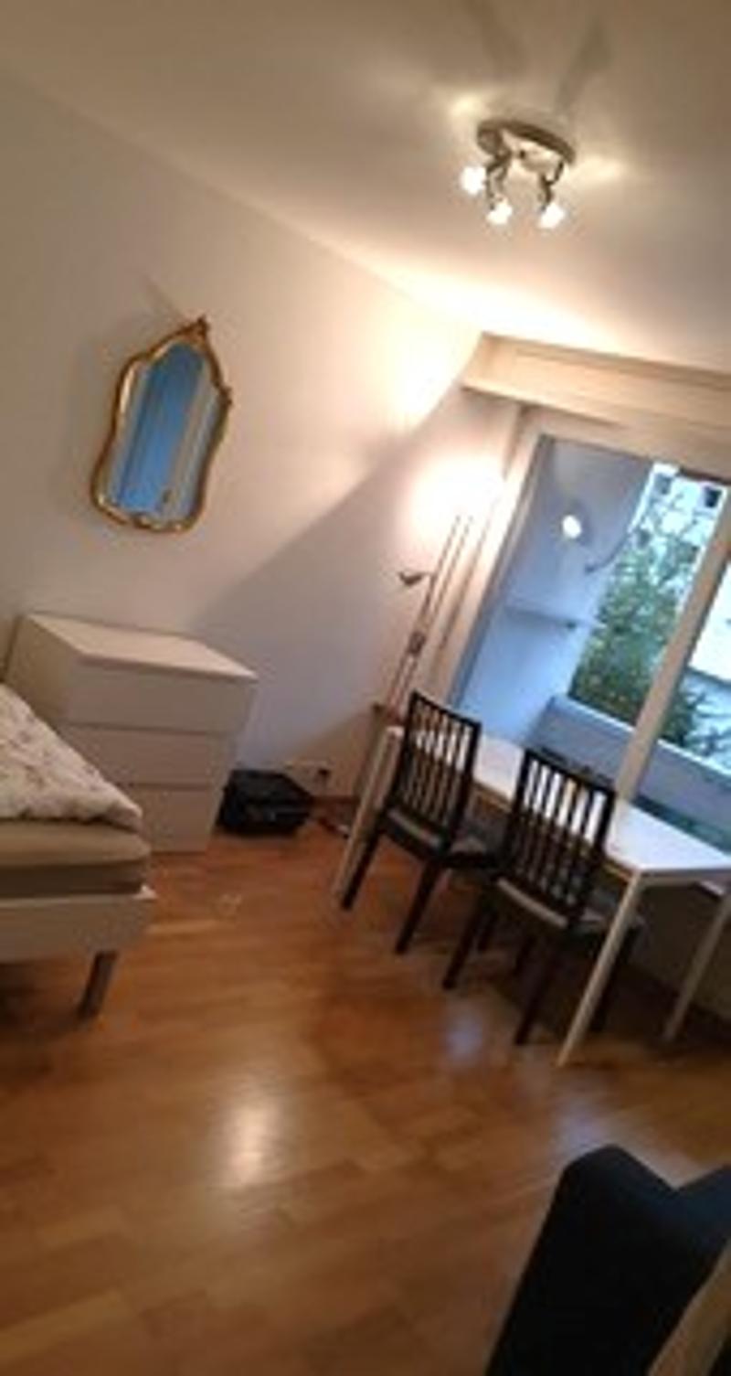 schöne 1.5 - Zimmerwohnung mit Balkon (5)
