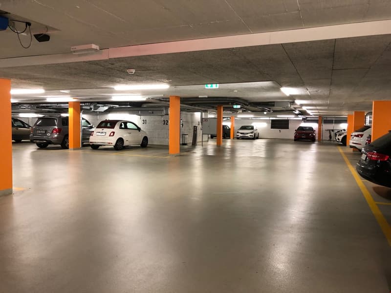 Parkplatz in Tiefgarage beim Blutspendezentrum St. Fiden (4)