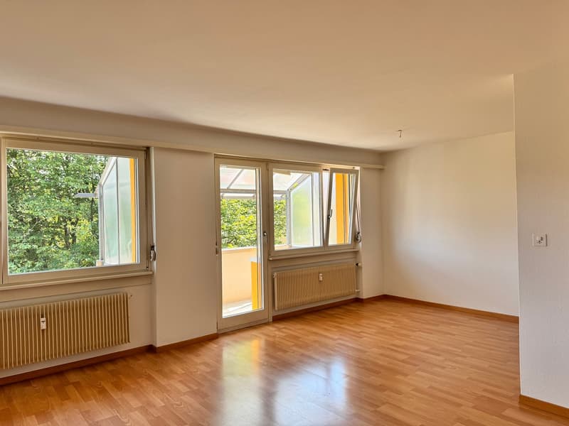Schöne 4.5-Zimmerwohnung (80m2) an zentraler und kinderfreundlicher Lage, Moosseedorf (BE) (2)