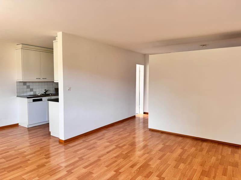 Schöne 4.5-Zimmerwohnung (80m2) an zentraler und kinderfreundlicher Lage, Moosseedorf (BE) (3)