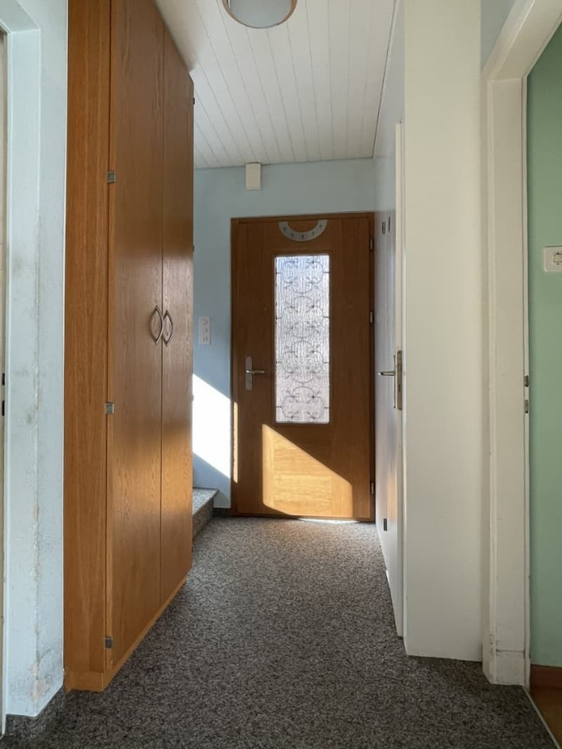 Kompaktes Einfamilienhaus mit kleinem, sichtgeschützem Garten für viel Privatsphäre (8)