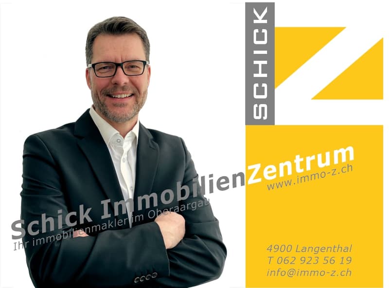 An ruhiger Lage: 6.5 Zi-Einfamilienhaus mit Landreserve und grosser, romantischer Gartenanlage (29)
