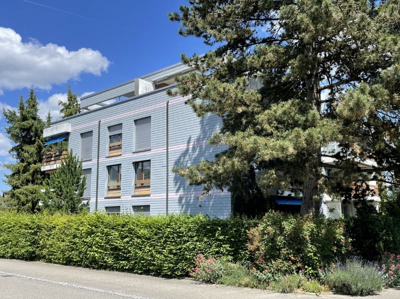 Gemütliche, helle 3.5-Zimmerwohnung in Langenthal – zentral und doch im Grünen (2)