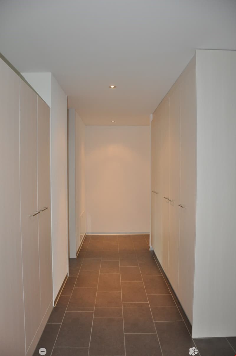 Helle 4.5 Zimmerwohnung mit 2 Balkonen (5)