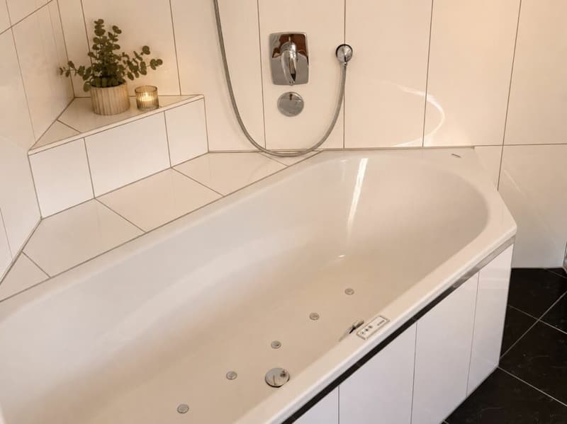 Whirlpool-Badewanne
