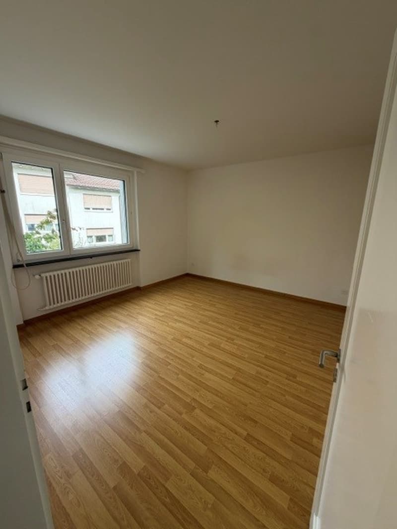 3.5-Zimmerwohnung mit grossem Balkon (12)
