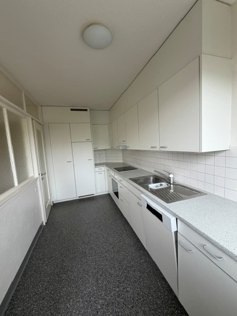 3.5-Zimmerwohnung mit grossem Balkon (5)