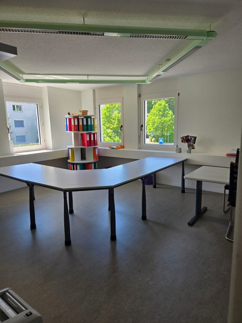 Bürofläche zur Miete in Tafers (7)