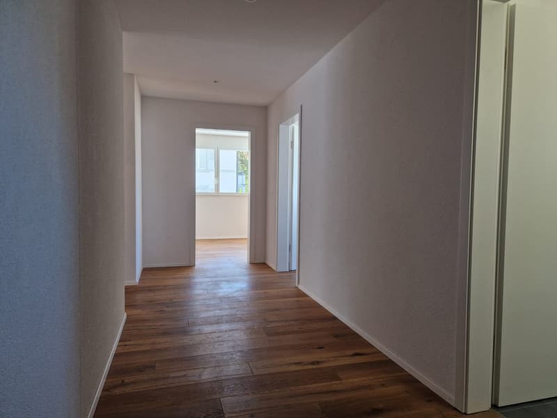 Attraktive, neuwertige 3.5 Zimmerwohnung in Schmitten (7)