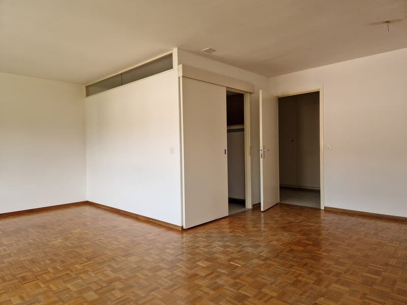 Helle 4.5 Zimmerwohnung im 2. Stock (ohne Lift) mit Ausblick (6)