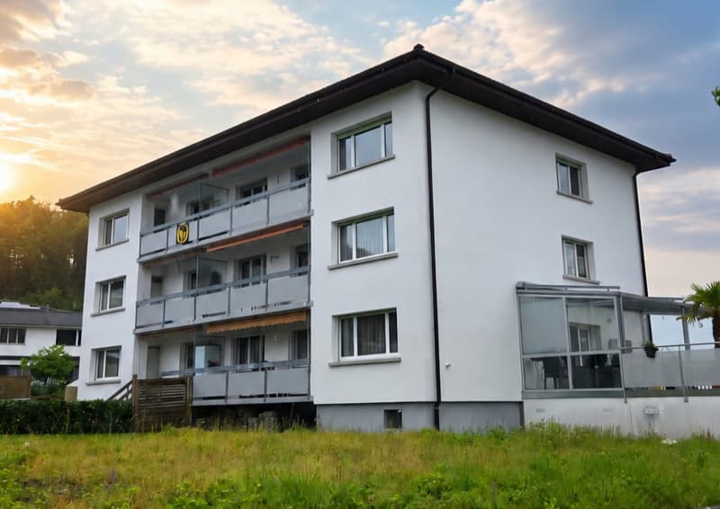 Sonnige 4.5-Zimmerwohnung mit Balkon in Heitenried (1)
