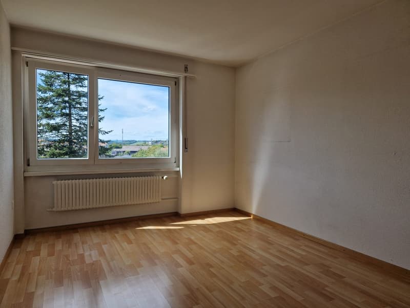 Zentral gelegene 4.5 Zimmer-Familienwohnung (14)