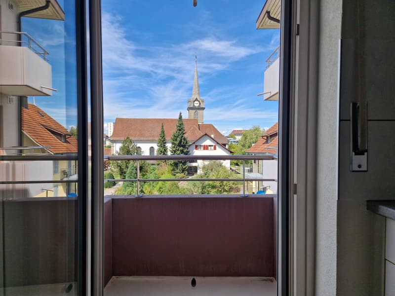 Zentral gelegene 4.5 Zimmer-Familienwohnung (10)