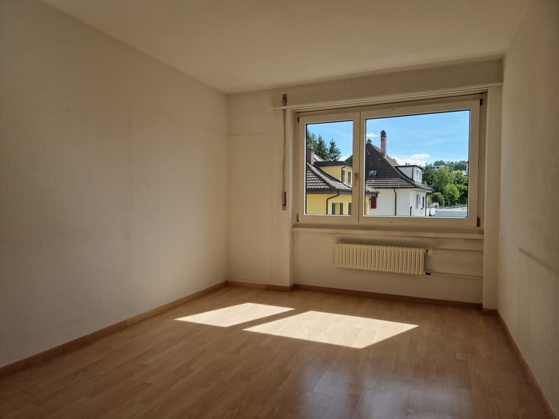 Zentral gelegene 4.5 Zimmer-Familienwohnung (18)