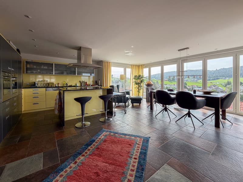 4-Zimmer-Wohnung mit Weitblick auf den Alpstein und den Säntis (3)