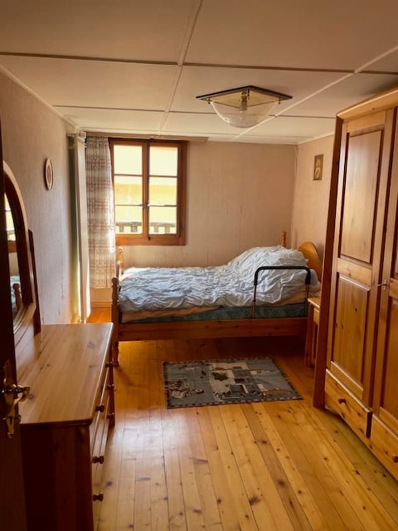 Maison de caractère au coeur du village avec vue dégagée - bon potentiel, *SMJ Habitat* (5)