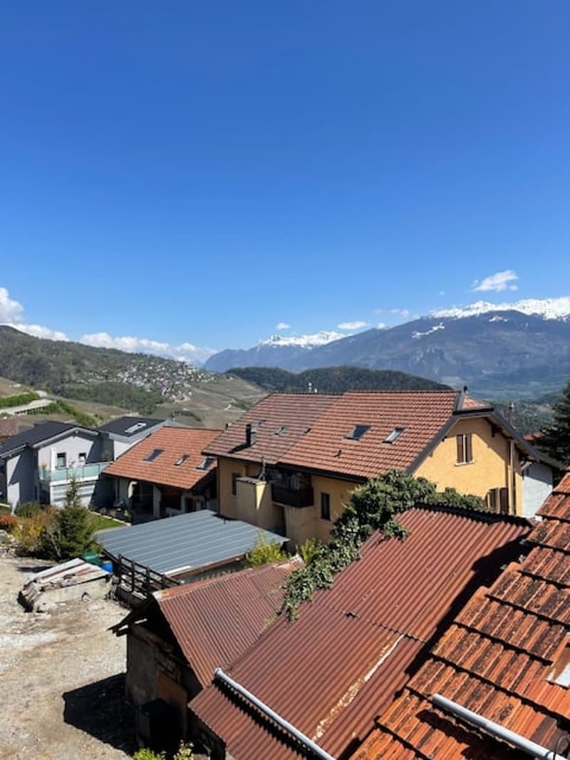 Maison de caractère au coeur du village avec vue dégagée - bon potentiel, *SMJ Habitat* (7)