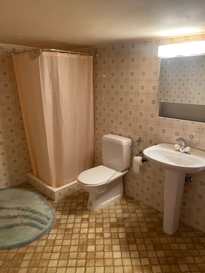 Maison de caractère au coeur du village avec vue dégagée - bon potentiel, *SMJ Habitat* (12)