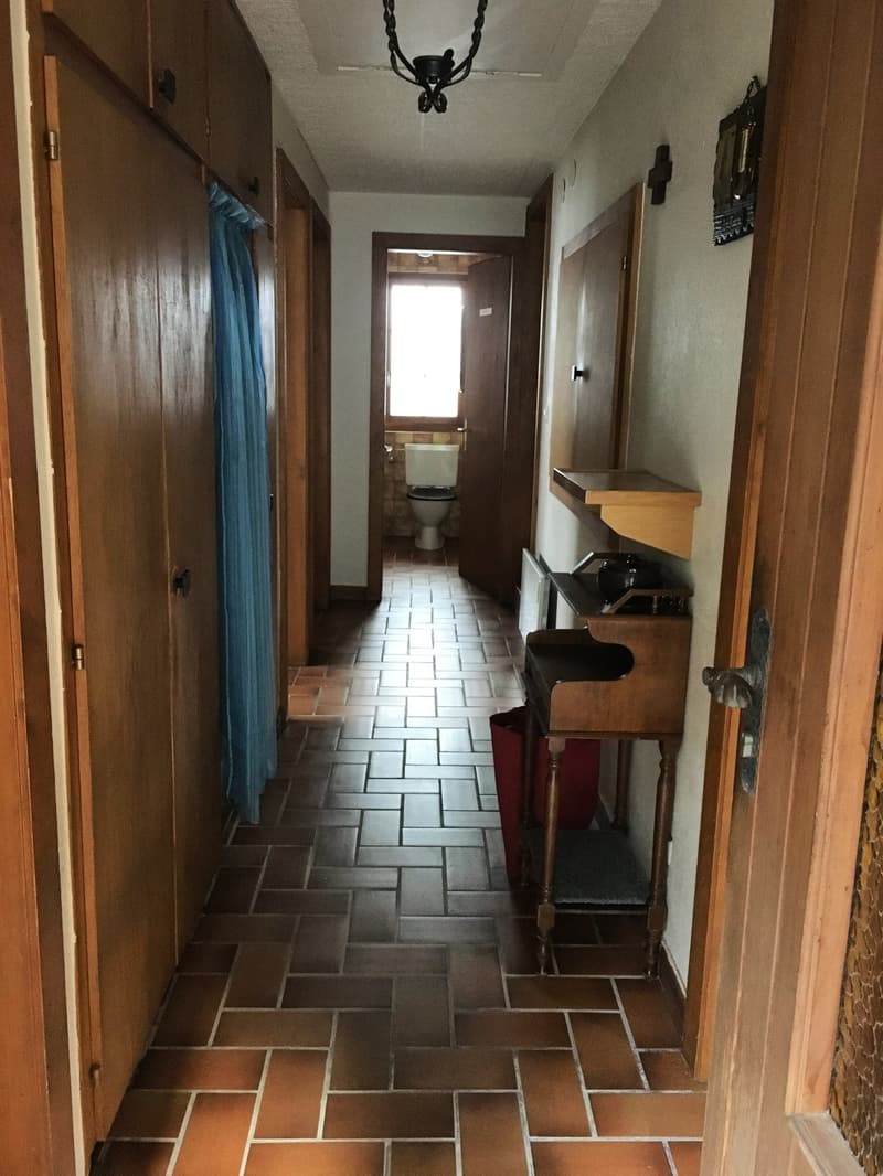 Maison de village à rénover avec deux granges, *SMJ Habitat* (8)