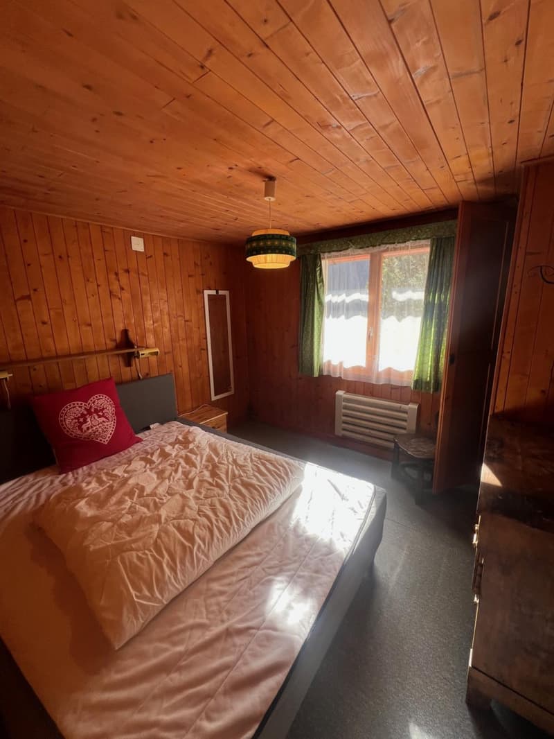 Occasion à saisir a vendre à la Tzoumaz chalet mitoyen de 4 pièces dans quartier calme (8)