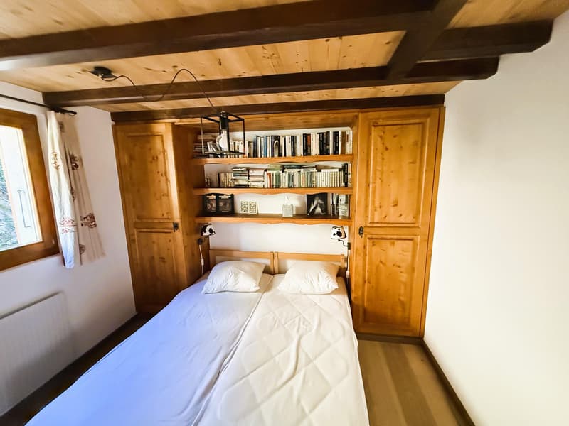 A vendre dans la station de la Tzoumaz au coeur des 4 Vallées très beau chalet de 5 1/2 pièces (5)