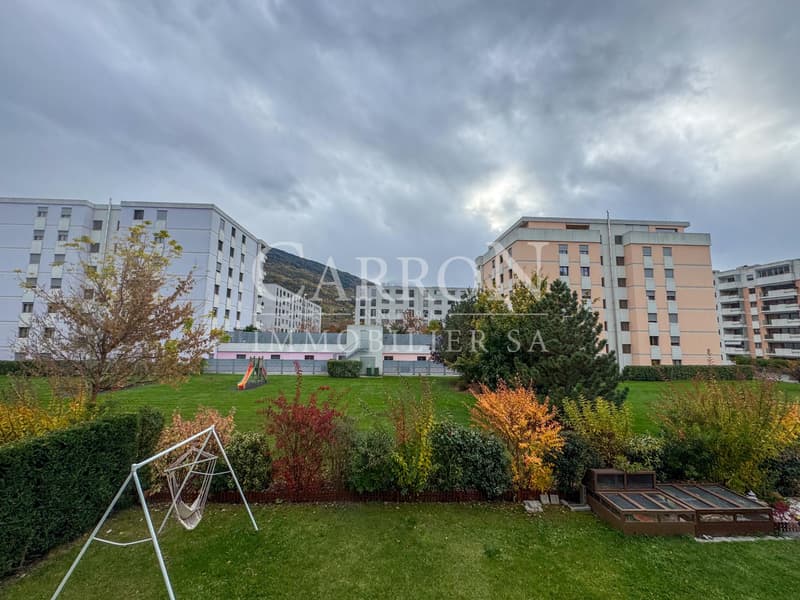 Appartement 4.5 pièces traversant avec balcon à Sion (10)