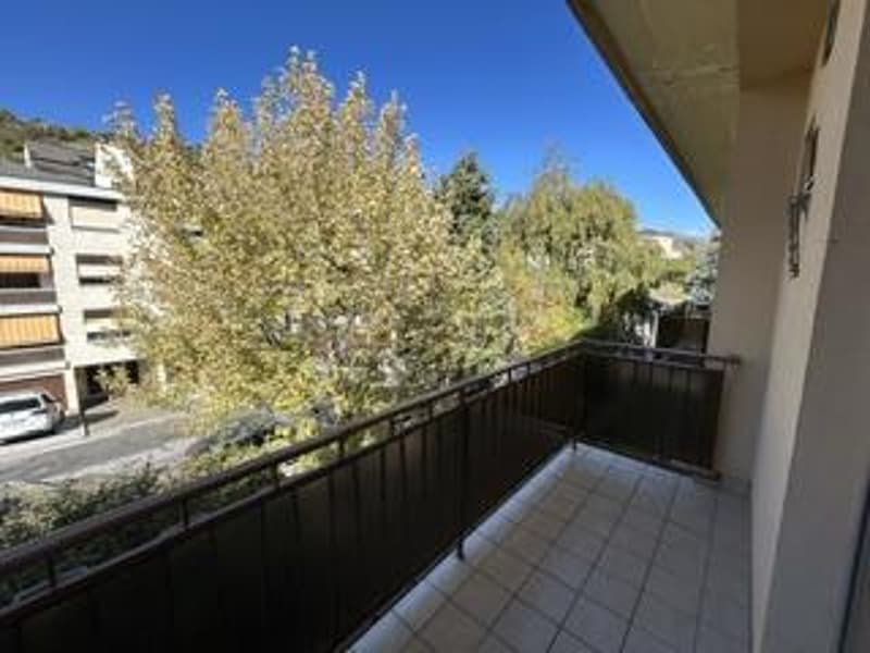 A louer splendide 4.5 pièces dans le quartier résidentiel de Gravelone à Sion (5)